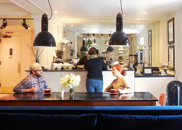 Top Hotels Near WaterFire Providence