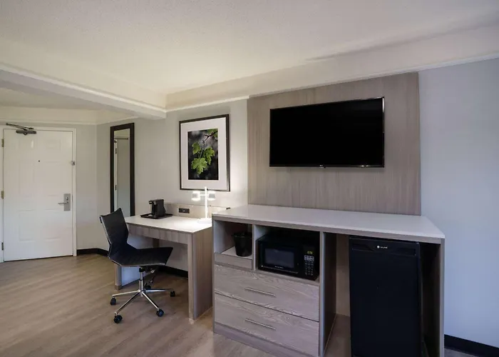 Finest Hoover AL Hotels for Your Memorable Stay